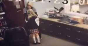 Úprimná radosť siroty, ktorá sa dozvedela, že bola adoptovaná (Bezpečnostná kamera)