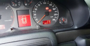 Kontroloval si najazdené kilometre vo svojom Audi (Trošku mu to uletelo)