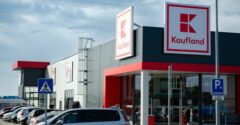 Ak nakupujete v Kauflande, zbystrite pozornosť. Inšpektori nariadili reťazcu okamžite stiahnuť z trhu TÚTO potravinu