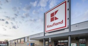 Kaufland sťahuje z predaja obľúbenú pochúťku Slovákov. Po konzumácii hrozí zdravotné riziko